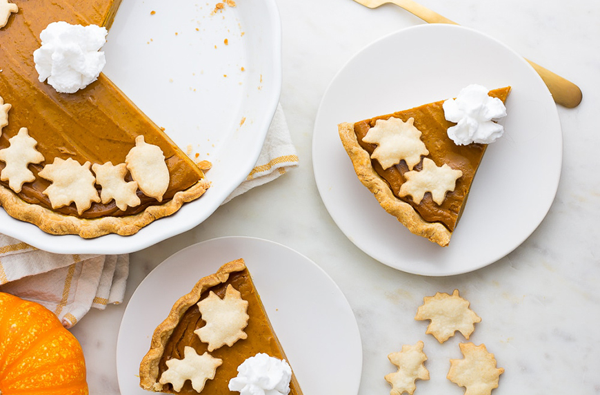 Featured image of post Nora Cooks Cornbread Pumpkin waffles slow cooker apple cider and pumpkin cornbread